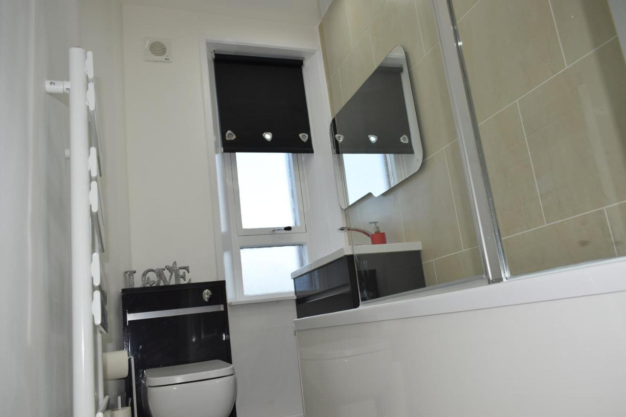 Glasgow Lovely Apartment D&N Eksteriør billede